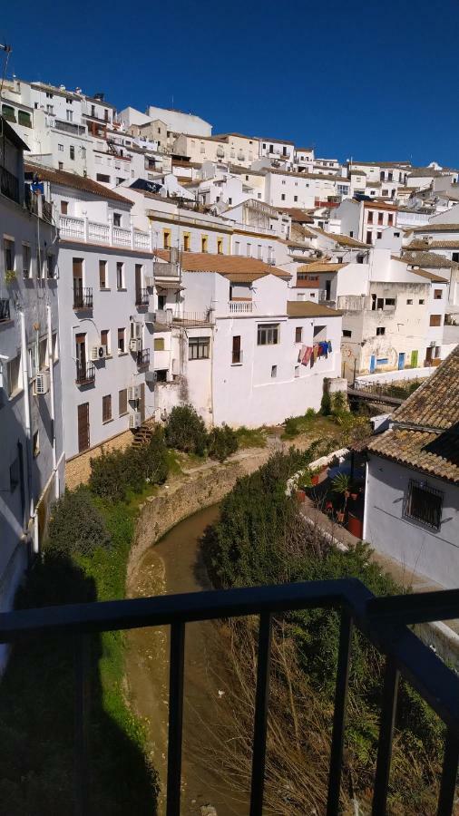 Apartamento Con Vistas Al Rio Lägenhet Setenil De Las Bodegas Exteriör bild
