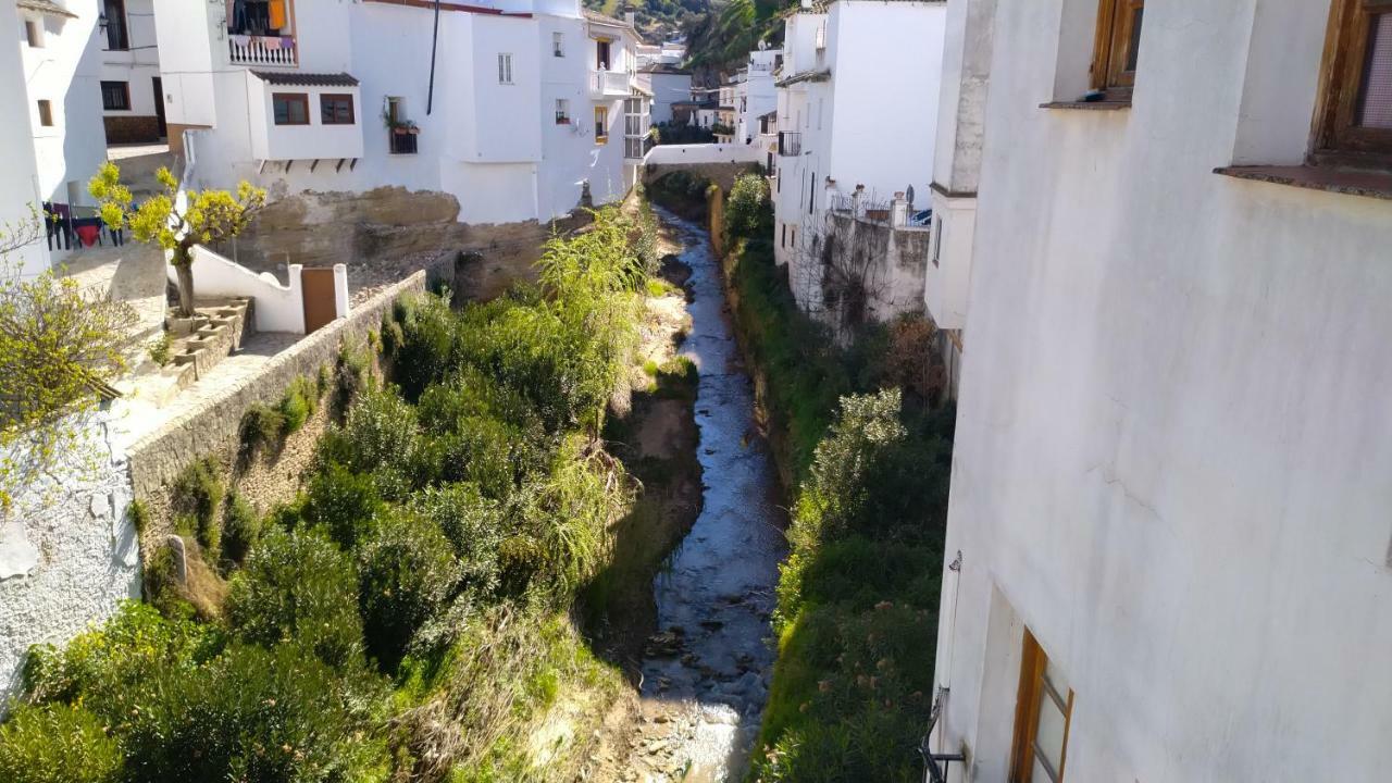 Apartamento Con Vistas Al Rio Lägenhet Setenil De Las Bodegas Exteriör bild